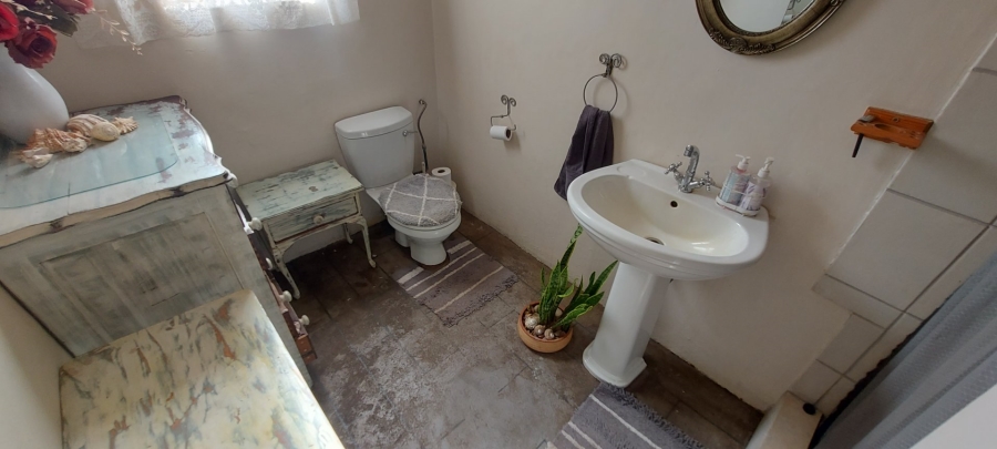 2 Bedroom Property for Sale in Albertinia Western Cape